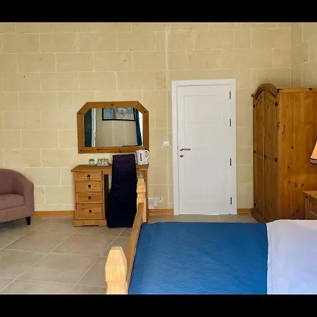 Ellie Boo Bed & Breakfast 4*